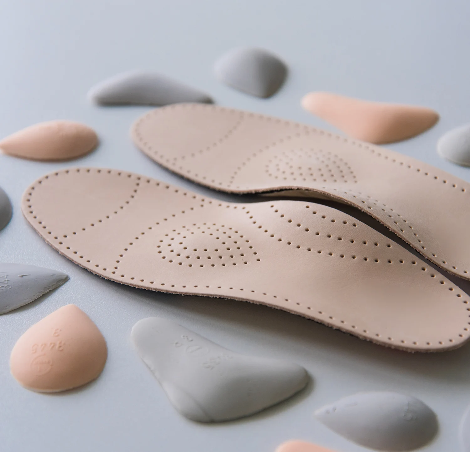 ROWAK Märkte Schuh- & Lederindustrie - Verstärkungsmaterialien